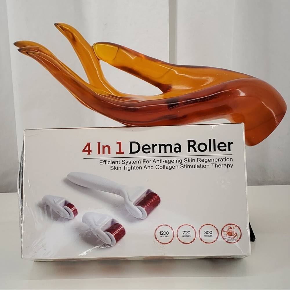 4 IN 1 DERMA ROLLER KIT. ANTI-AGE NEEDLE ROLLER TREATMENT. NIB. $48.00